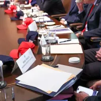 TeleMessage на заседании: Майк Уолтц сменил приложение