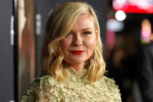 Kirsten Dunst Open to Joining Minecraft 2 Sequel Cast
