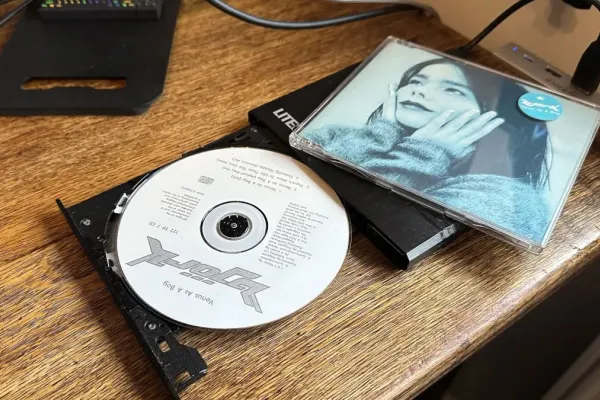 Windows Media Player Loses CD Album Information Feature