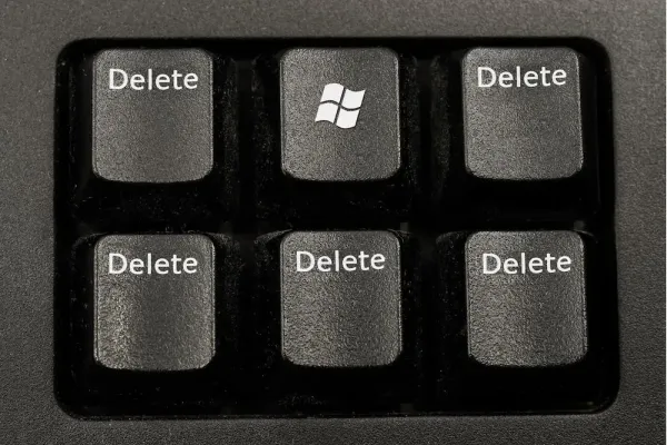 Windows 10 Support Ends, Prompting Consumer and Security Concerns
