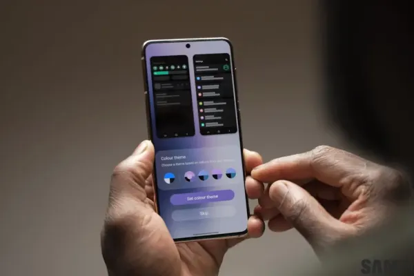 Themed Icons to Enhance Consistency in Galaxy Devices
