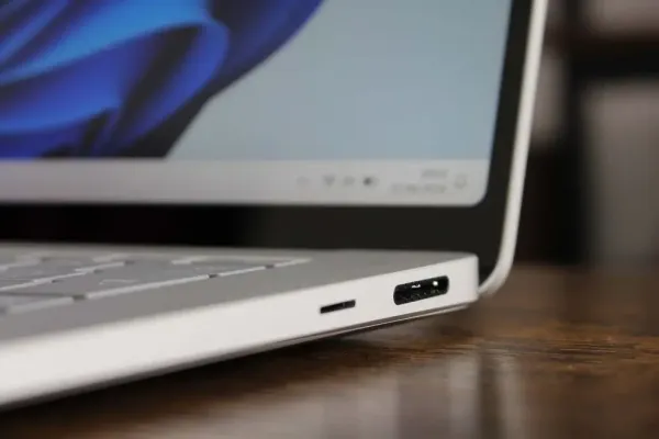 Microsoft Faces Challenges with Surface Laptop Returns on Amazon
