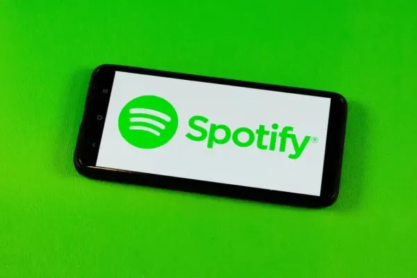 Spotify Messages Enhances User Sharing Experience