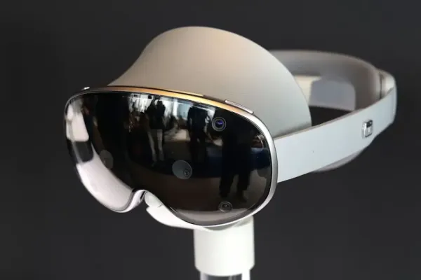 Galaxy XR Expands Android App Compatibility in AR/VR Galaxy XR Expands Android App Compatibility in AR/VR