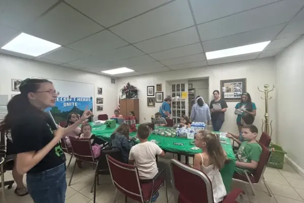 Minecraft Club Fosters Creativity at Hanceville Library