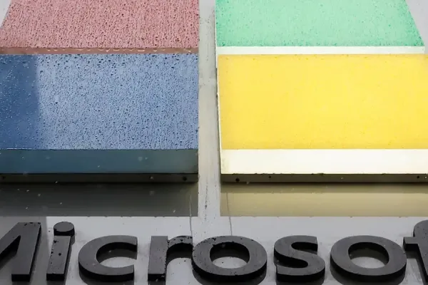 Microsoft Alerts 200 Million Users on Windows 10 Support Ending