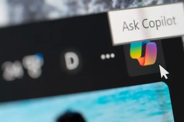 Microsoft Addresses Security Flaw, Uninstalls Copilot App