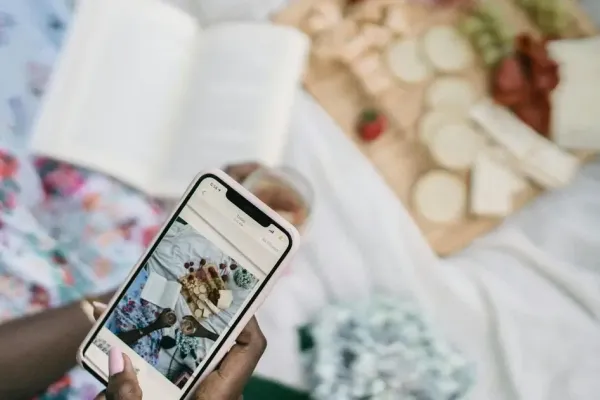 Enhance Photos with Top AI Apps for iPhone, Android