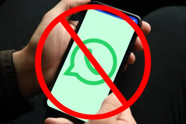 WhatsApp Updates Warning on Unofficial Apps and iOS Compatibility