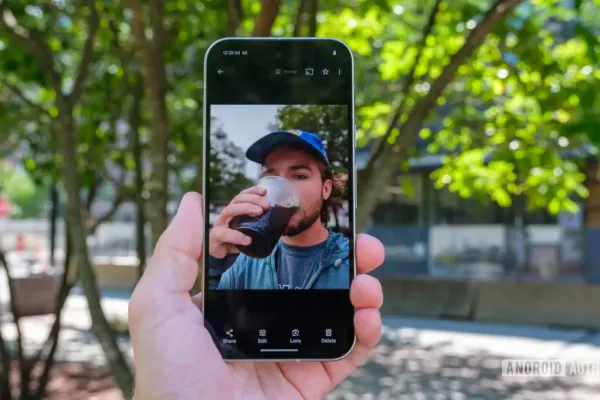 Google Photos Adds Advanced Face Retouching Effects
