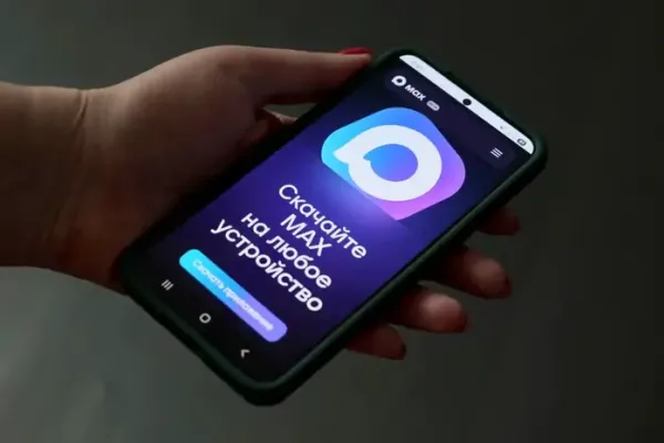 Russian Government Enforces Use of State-App Max on Phones