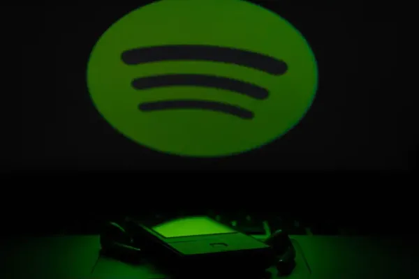 Spotify Resolves Android App Crashes on Wi-Fi Spotify Resolves Android App Crashes on Wi-Fi