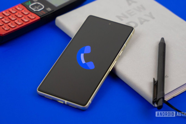 Google Contacts Update 4.39 Enhances Layout for Longer Names