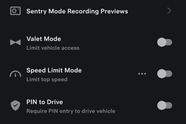 Tesla Updates Energy Demo to Show Vehicle Charging and Wall Connector