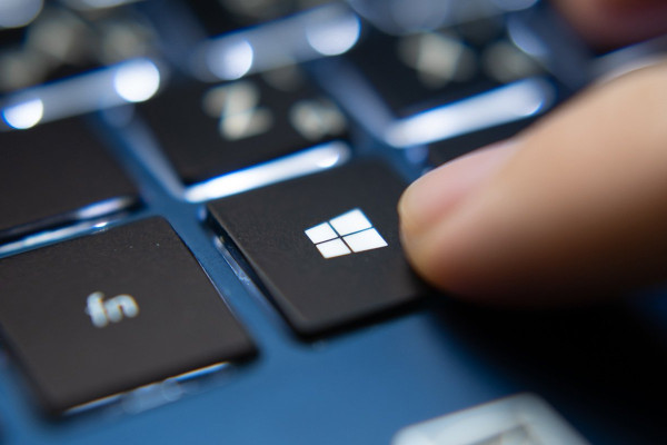 Windows SmartScreen and Smart App Control Vulnerable to LNK Stomping