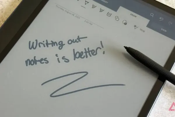 Microsoft OneNote Optimized for E-Ink Devices