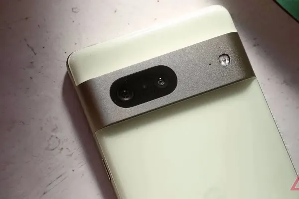 Google Debuts Linux Terminal App for Android Users