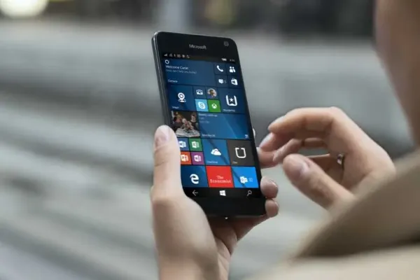 Microsoft Eyes Reintroduction of Windows Phone in AI Era