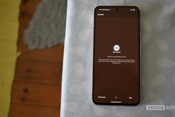 URLCheck Enhances Security for Android Browsing