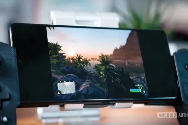 Spoof Emulator Boosts Game Performance, Risks Overheating