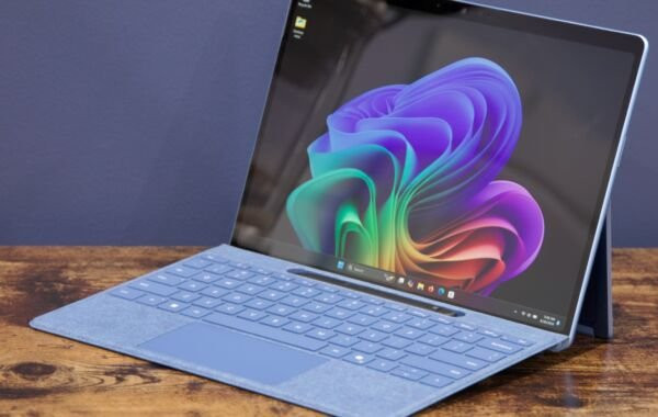 Microsoft Unveils Arm-Based Surface Devices, Echoing Apple Silicon Strategy