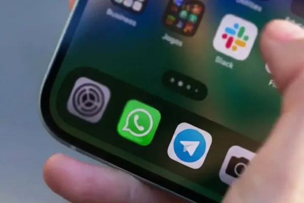 CISA Warns of Increasing Messaging App Threats