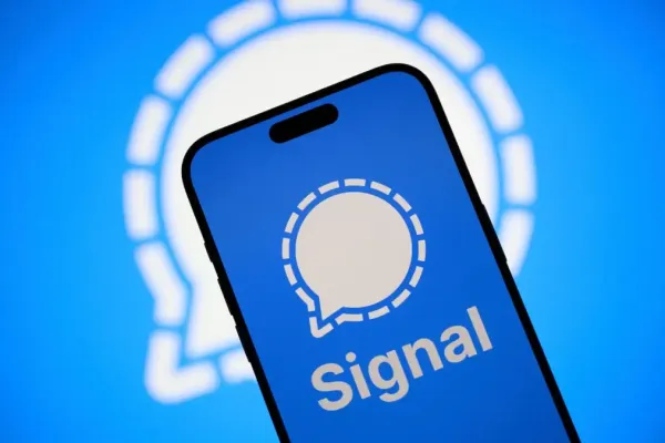New Spyware Disguises as Messaging Apps in UAE