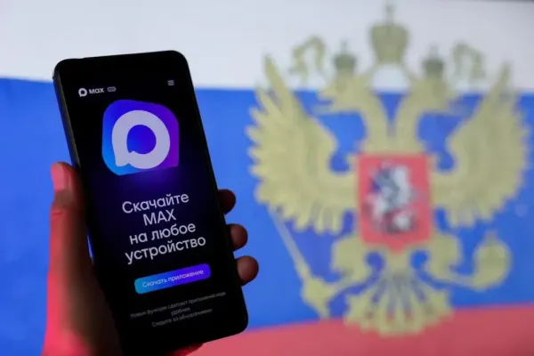 Russia's State-Backed Messenger MAX Gains Skeptical Reception