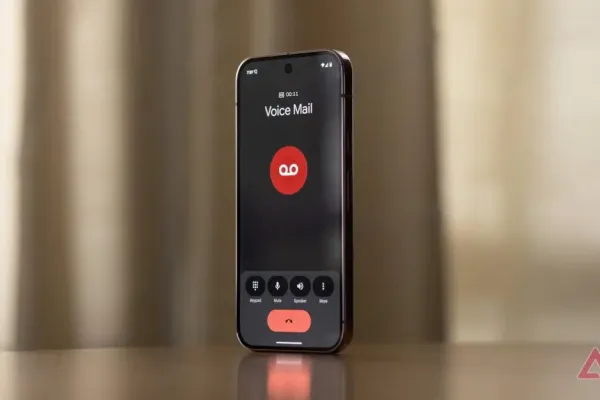Google Phone App Adds Portrait Mode Toggle to Prevent Auto-Rotate