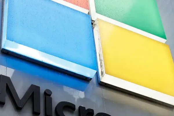 OneNote for Windows 10 Support Ending Soon, Urges Migration