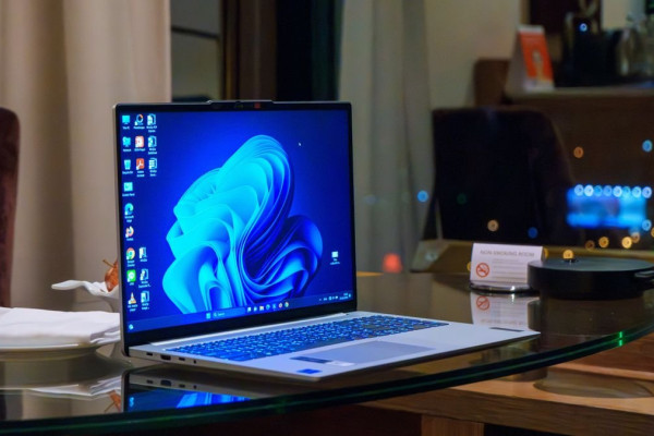 Microsoft Clarifies Windows 11 24H2 Release Amid Community Excitement