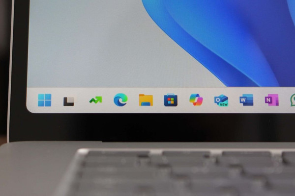 Fake Government Edition of Windows 11 Leaked, Lacks Telemetry Tracking