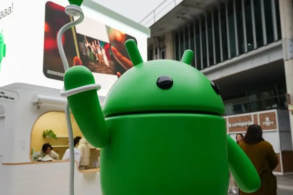 Google Develops Linux Terminal for Full Debian on Android