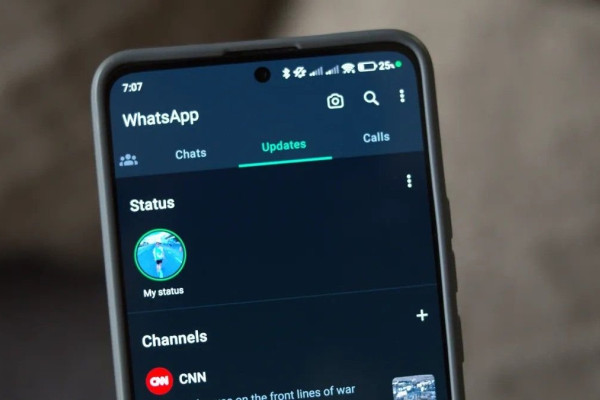 WhatsApp Update Enhances Status Privacy Settings for Sharing Content