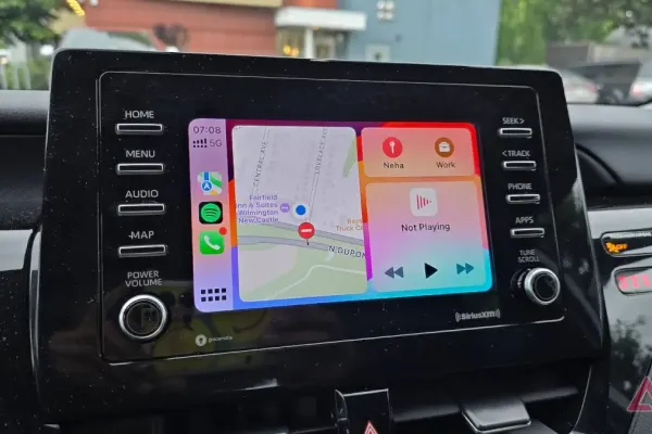 Google Reevaluates GameSnacks on Android Auto Platform