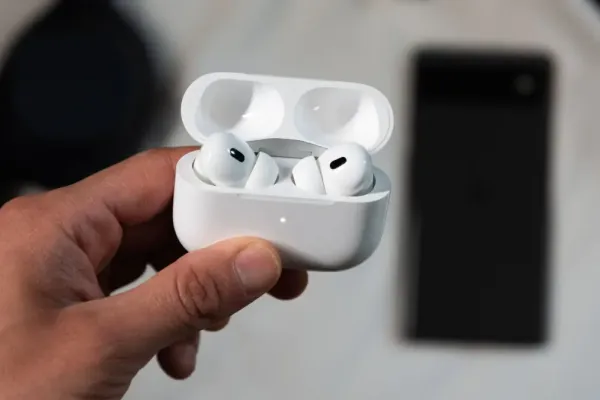 LibrePods Unlocks Full AirPods Functionality on Android