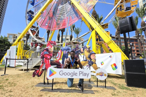 Google Highlights Marvel Contest of Champions with Ferris Wheel Event