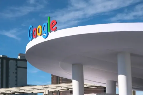 Google Unveils New App Icon Featuring Updated Design