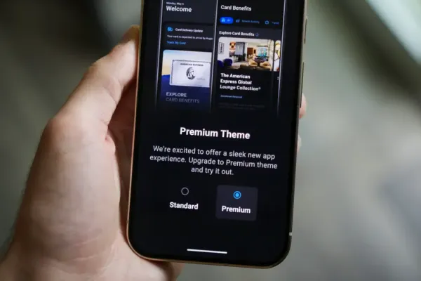 Amex Introduces Premium Dark Mode for Platinum Cardholders