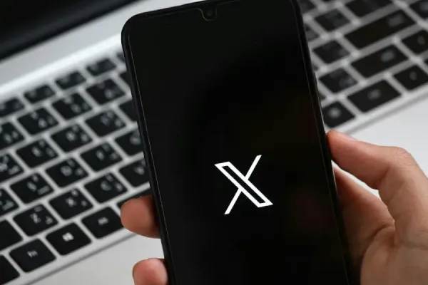 X Launches Hidden Android Redesign, Offers Subscription Discounts