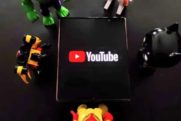 YouTube Tests In-App Messaging in Poland and Ireland