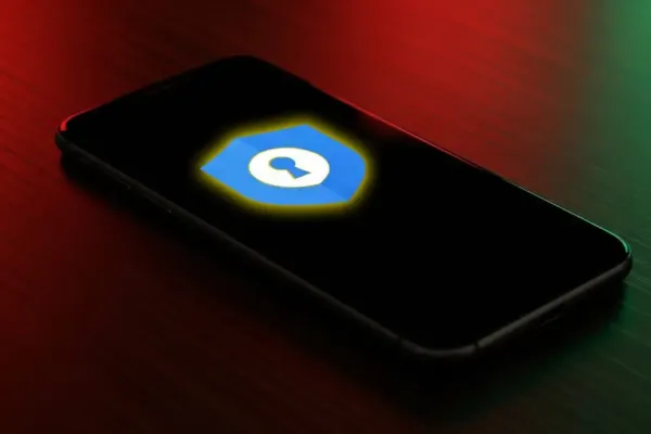 Google Debuts Standalone Password Manager App for Android