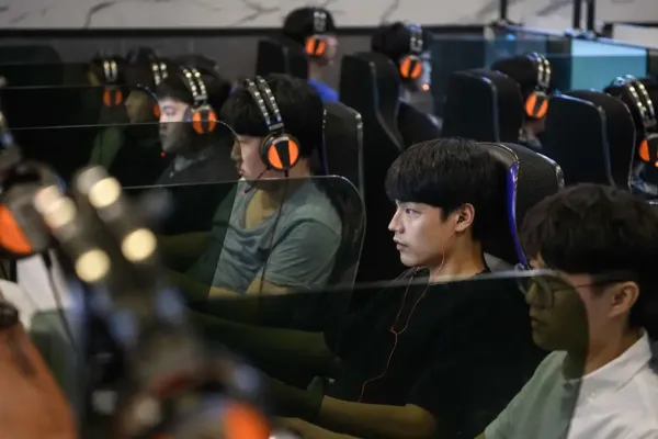 New PC Bang Spotted in Pyongyang With Asus ROG Setup