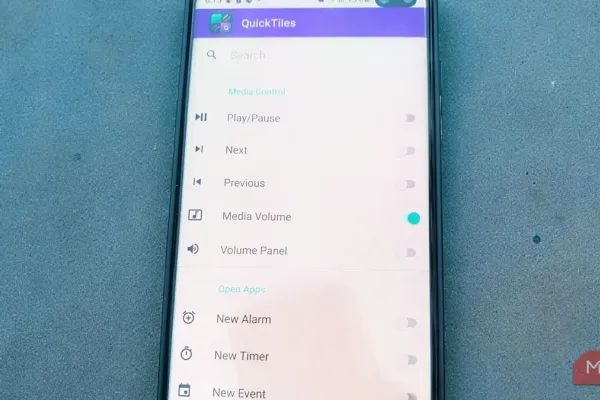 QuickTiles Expands Android Quick Settings Customization