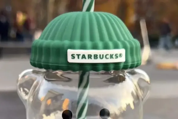 Starbucks Holiday Game Faces Widespread Login Issues