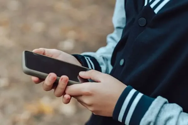 Google Enhances Android Messages with Child Safety Features