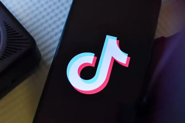 TikTok U.S. Sale to American Investors Set for January 2026