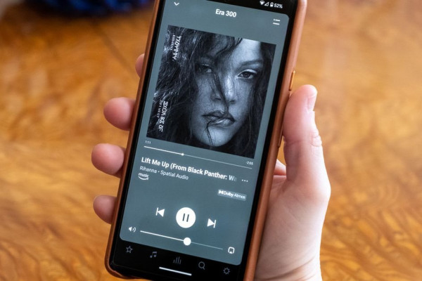 Sonos CEO Prioritizes App Improvements, Delays New Product Launches