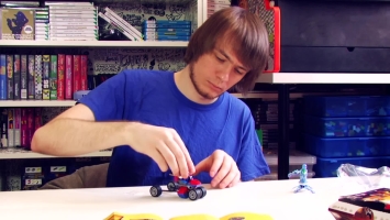 LEGO 76014 Spider-Trike vs. Electro - Микро Brickworm (Pixel_Devil)